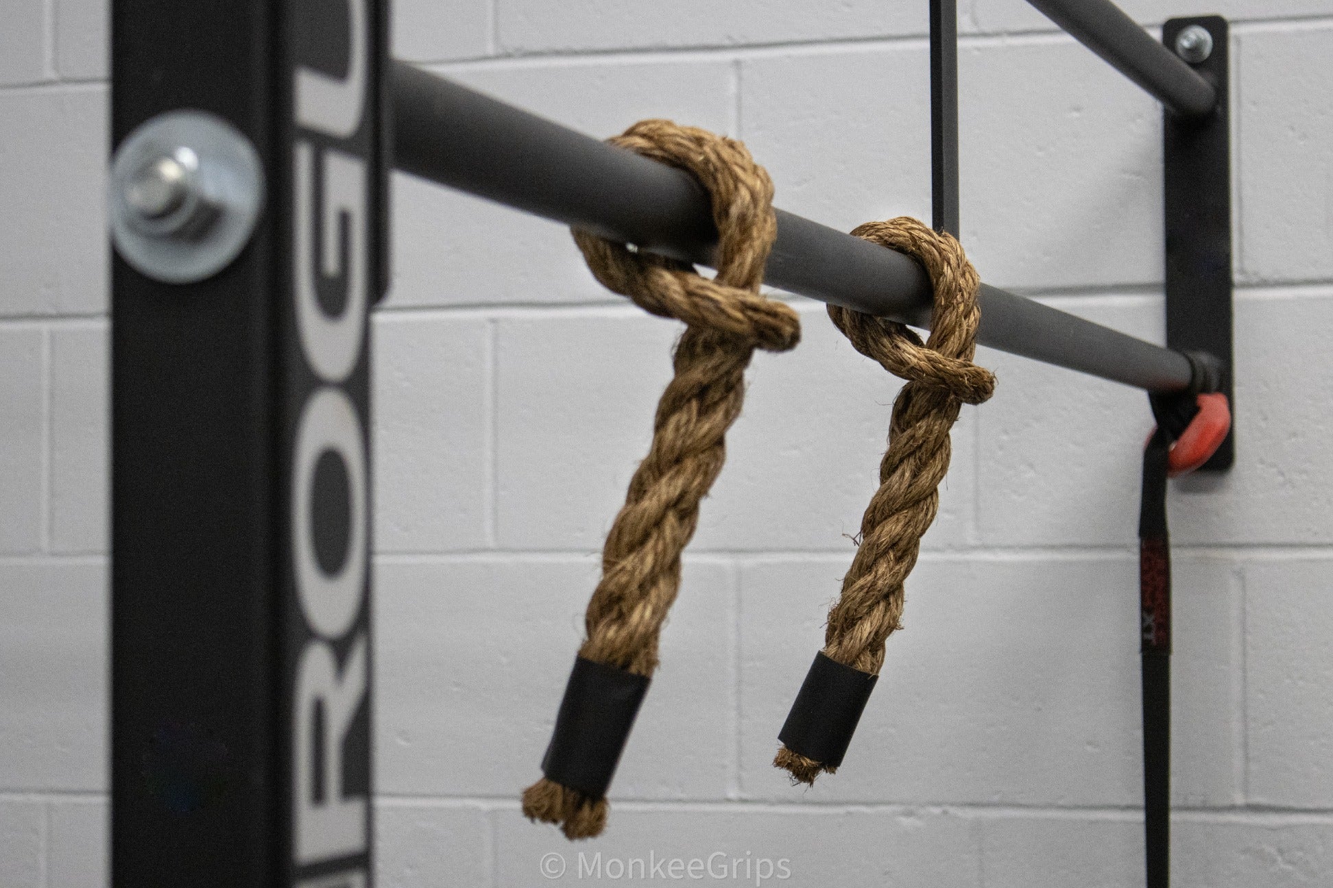 Understanding Grip: Why are Rope Climbs so Hard?